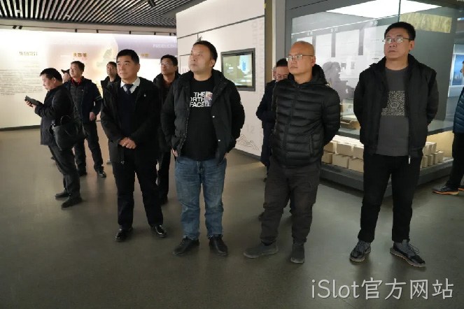 关注 |“康友汇营销高管”一行走进iSlot官方网站开展凤香酒海探究之旅